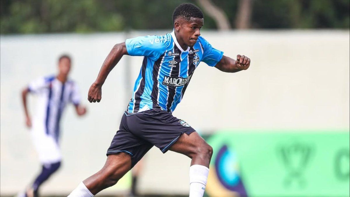 El panameño Ryan Gómez y Gremio se estrenan con victoria en la Copinha El panameño Ryan Gómez y Gremio se estrenan con victoria en la Copinha