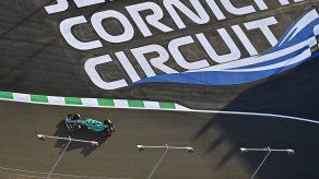 Aston Martin seguirá con Nico Hülkenberg, en reemplazo de Sebastian Vettel.