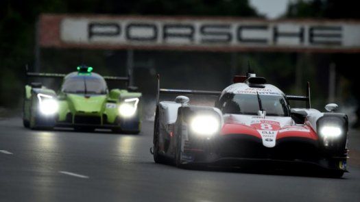 Fernando Alonso mantiene la pole provisional en 24 Horas de Le Mans