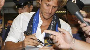 Inter va por Palacio y Zárate