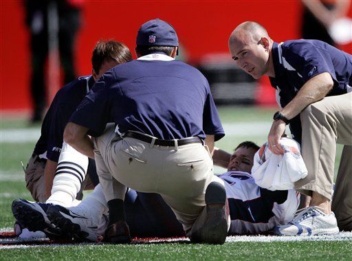 NFL: Patriots 17, Chiefs 10; Brady se lesiona