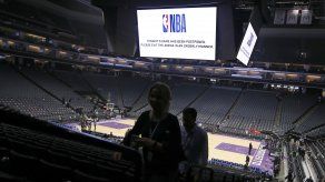 NBA posterga plan de reabrir instalaciones para el 8 de mayo