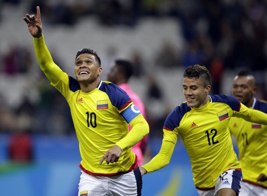 Colombia gana y avanza a cuartos en fútbol olímpico