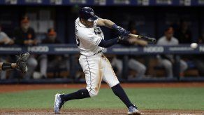 Pham y Rays superan a Orioles en 10 innings