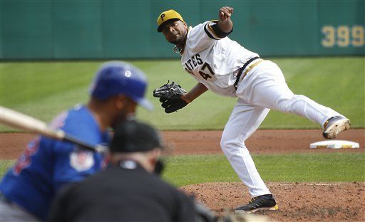 Liriano domina, Morneau lo decide por Piratas