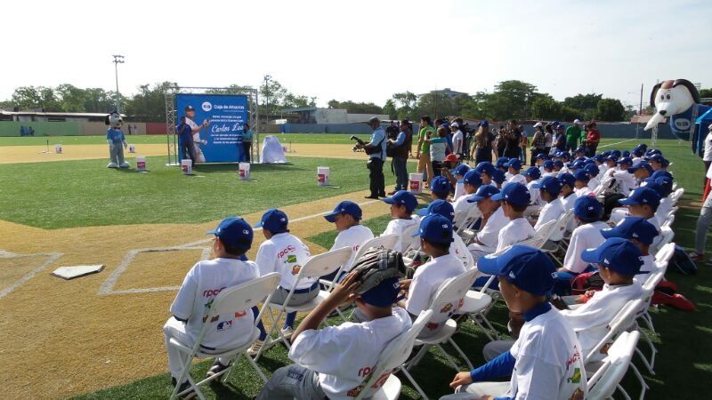 Con una gran cantidad de participantes inicia el Pitch, Hit and Run