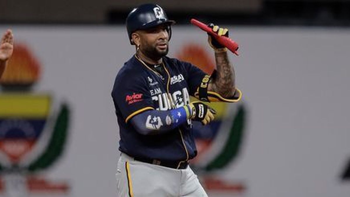 Serie del Caribe 2023: Roger Bernadina lidera primer triunfo de Curazao