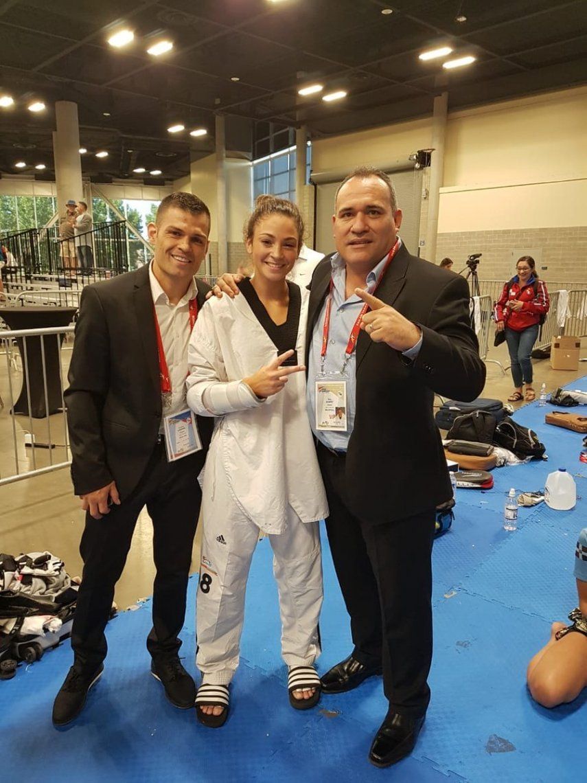 Carstens gana oro en Panamericano de Taekwondo