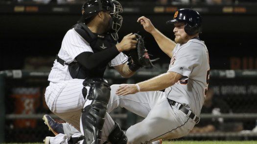 Hicks y Martínez lideran a Tigres ante Medias Blancas