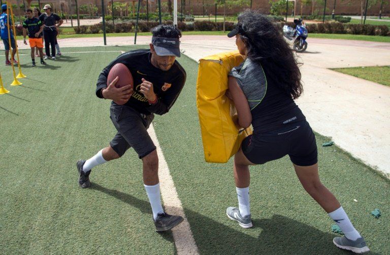En Marruecos, el fútbol americano no es sólo cosa de hombres