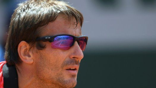 Robredo cae en la primera ronda del torneo de Gstaad y Munar sigue adelante