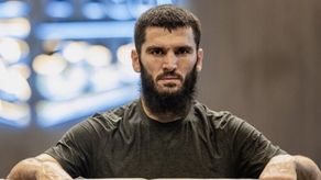 Artur Beterbiev se mantiene sano y listo para choque indiscutible