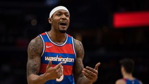 NBA: Bradley Beal queda fuera de la temporada por lesión en la muñeca