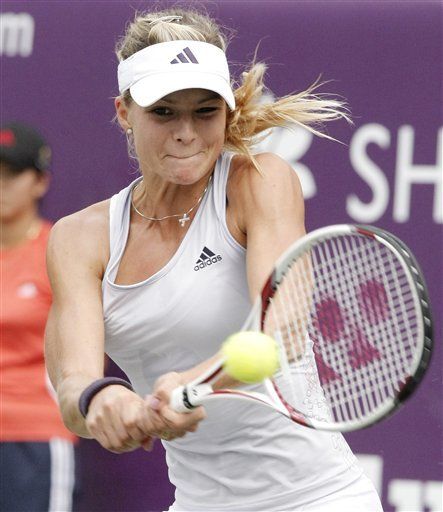 Kirilenko y Medina Garrigues avanzan en el tenis de Corea