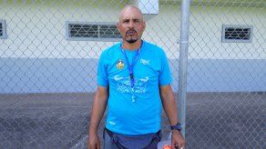 Donaldo quiere pruebas que se agarró los genitales