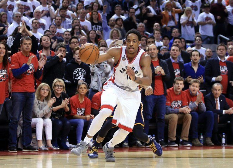 Los Raptors y los Heat se cuelan en semifinales de los playoffs en el Este