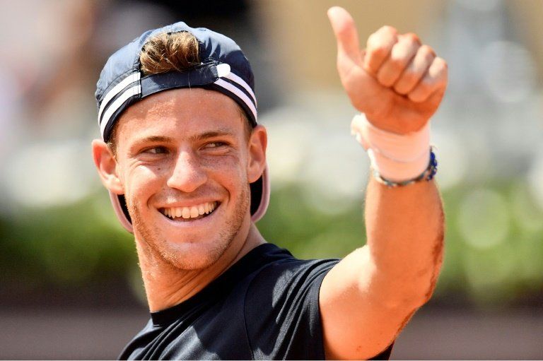 Una épica remontada lleva a Schwartzman a cuartos, donde espera Nadal