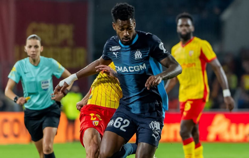 Michael Amir Murillo fue titular en derrota del Olympique de Marsella frente al Lens