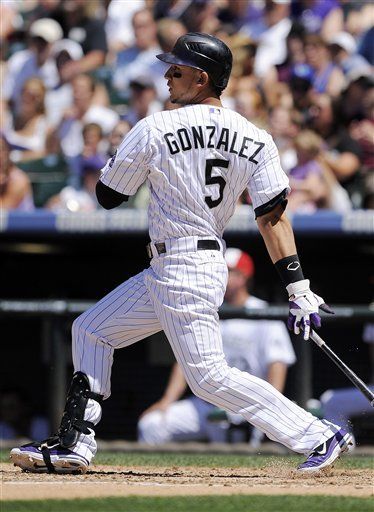 Venezolano González se lesiona; Rockies convocan otro jardinero