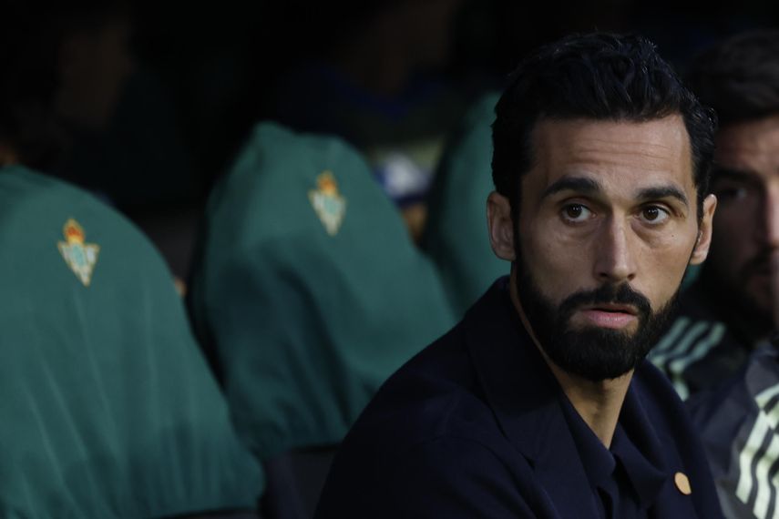 Álvaro Arbeloa arremete contra el arbitraje del Betis vs Real Madrid