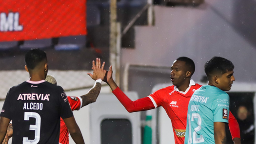 Abdiel Ayarza rompió las redes en Perú con el Cienciano