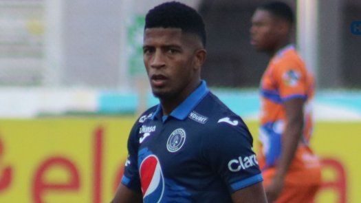 Jorge Serrano se estrena como goleador en victoria de Motagua