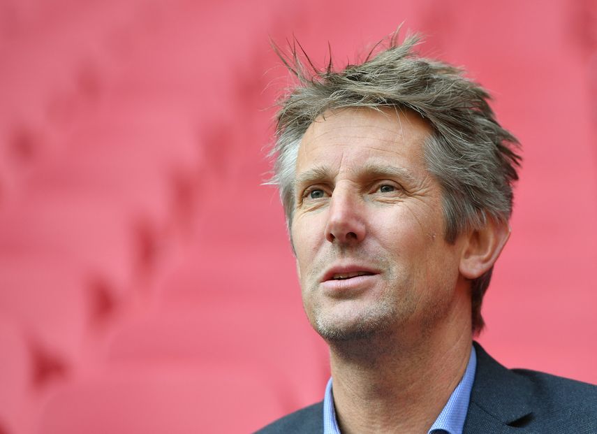 Edwin Van der Sar se encuentra en cuidados intensivos por hemorragia cerebral