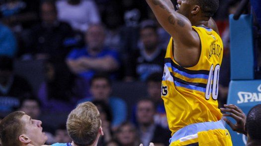 Con 24 puntos de Augustin, Nuggets sorprenden a Charlotte