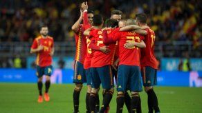 España impone su magia para golear 5-0 a Costa Rica