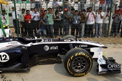 F1: Maldonado recibe castigo de 10 puestos en Abu Dhabi