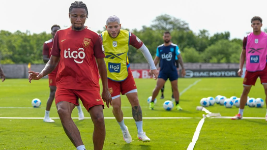 Janpol Morales reconoce la confianza que ha recibido de Thomas Christiansen