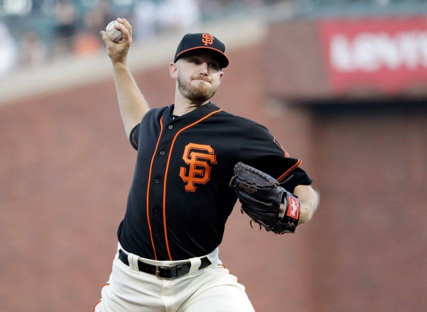 Jonrón de Williamson impulsa a Gigantes ante Nacionales