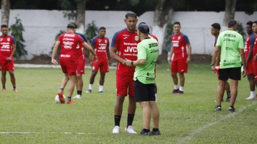 Javier Rivera: El chiricano llega con grandes expectativas al Marathón
