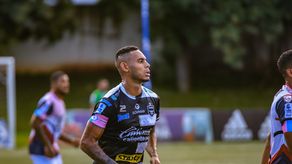 Ismael Díaz lídera la tabla de goleadores en la J9 de la LPF.