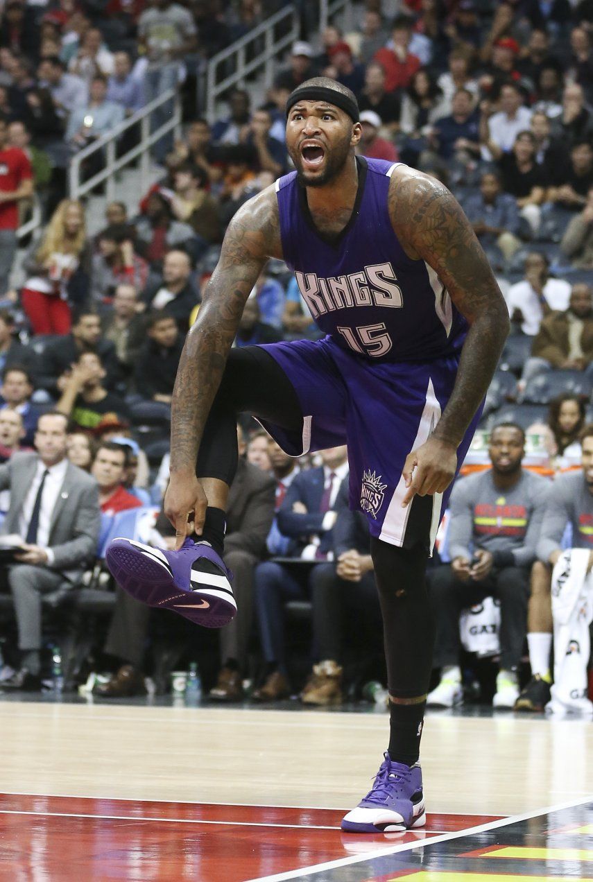Cousins, suspendido por golpe a Horford