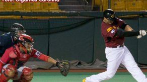 Carolina y Santurce ganan con remontadas