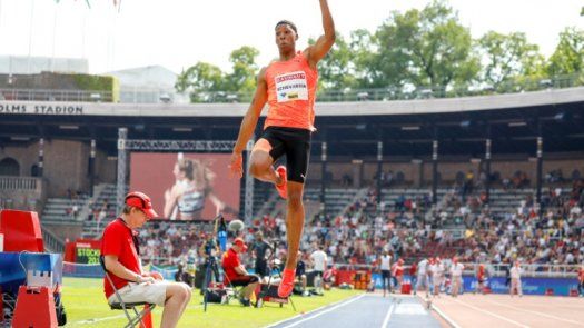 Echevarría logra en Ostrava la mejor marca del año (8,66 metros) en salto de longitud