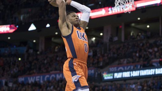 Undécima victoria seguida de los Spurs y triple doble de Westbrook