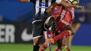 Chuito González y Aguilar guían al Tauro a cuartos de la Concachampions