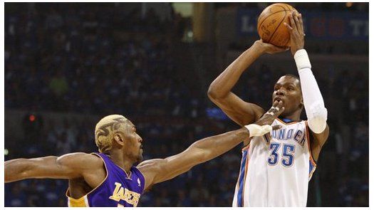 NBA: Thunder 101, Lakers 96; Durant salva a Oklahoma City