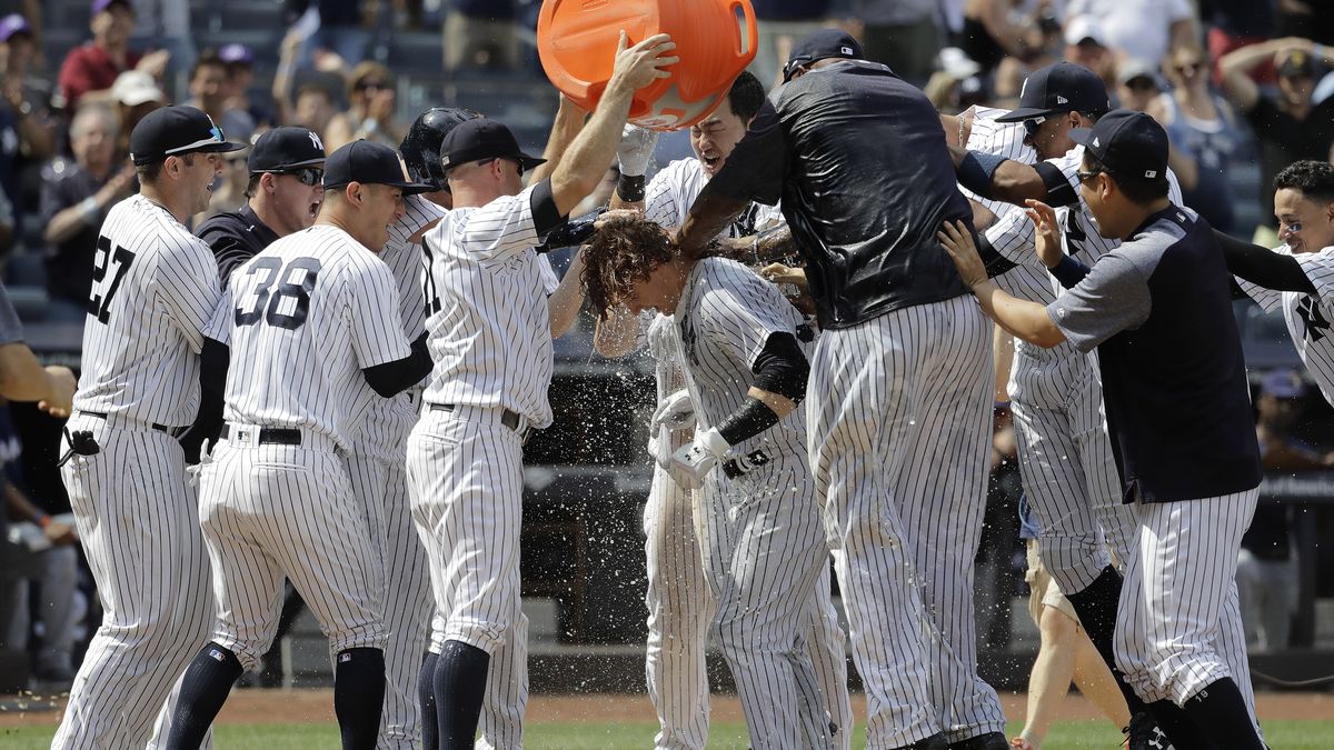 Medias Rojas vencen a Bravos por 5-3 y los barren en serie de 2 juegos