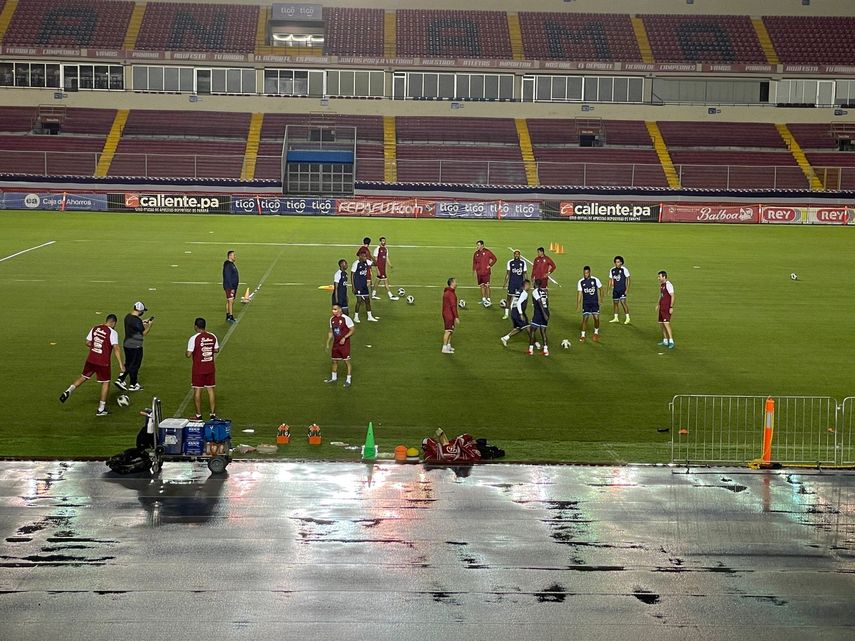 Panamá se prepara para eliminatorias de noviembre.