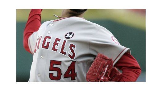 MLB: Angelinos 2, Tigres 1; Rivera salva gran salida de Santana