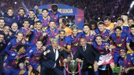 Ronald Araujo levanta el título del FC Barcelona de LaLiga Ronald Araujo levanta el título del FC Barcelona de LaLiga