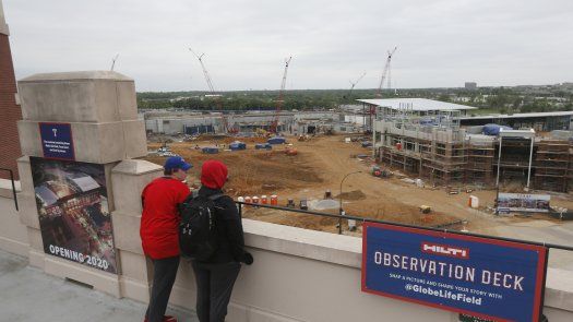 Nuevo estadio de los Rangers será con superficie sintética