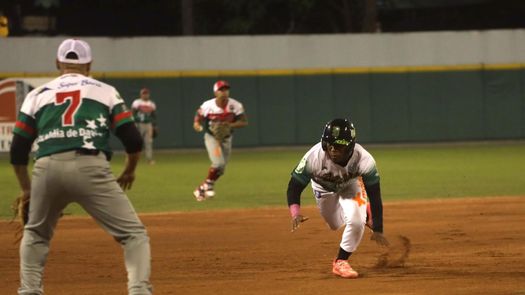 Béisbol Mayor 2024: Resultados de la jornada 3 del domingo 10 de marzo