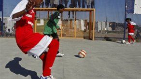 G. Bretaña: Visitantes al mundial se arriesgan a robos de autos