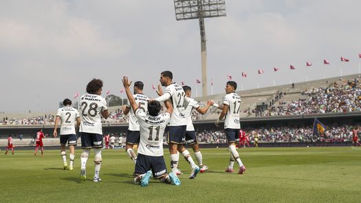 Pumas de Adalberto Carrasquilla golea a Xolos de Tijuana en Liga MX Pumas de Adalberto Carrasquilla golea a Xolos de Tijuana en Liga MX