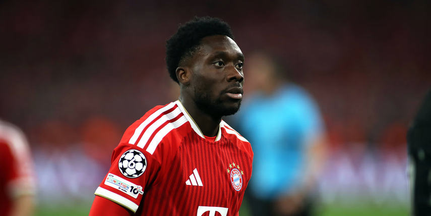 Alphonso Davies se lesiona y causa preocupación en Canadá