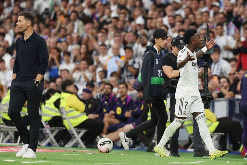 Xabi Alonso comentó sobre la actitud de Vinicius Jr por el cambio Xabi Alonso comentó sobre la actitud de Vinicius Jr por el cambio